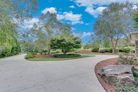 A home in Murrayville