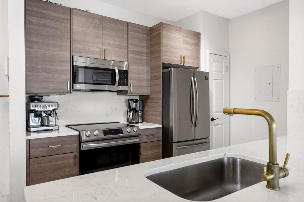 955 Juniper Street NE 3028