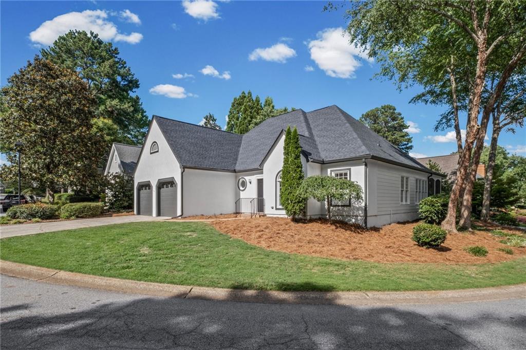 4477 Dobbs Crossing