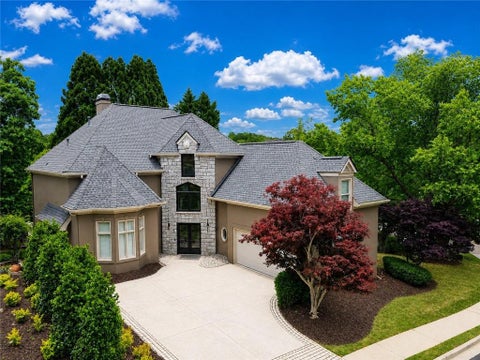 Homes For Sale - 915 Renaissance Way<br/> Roswell, GA 30076