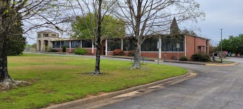 2428 MAIN Street E Snellville GA 30078