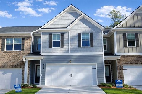 Townhouse For Sale - 300 Switcher Court<br/> Union City, GA 30291