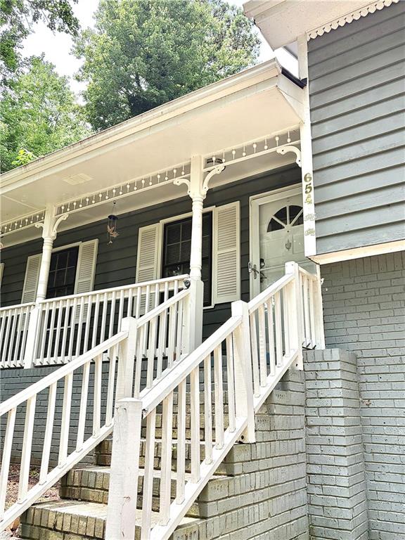 654 Continental Drive