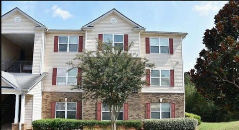 Condo For Sale - 5204 Waldrop Place<br/> Decatur, GA 30034
