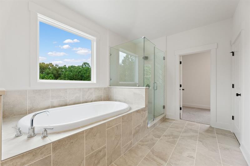 Gainesville, Georgia, 30506, United States, 4 Bedrooms Bedrooms, ,4 BathroomsBathrooms,Residential,Active,2032054