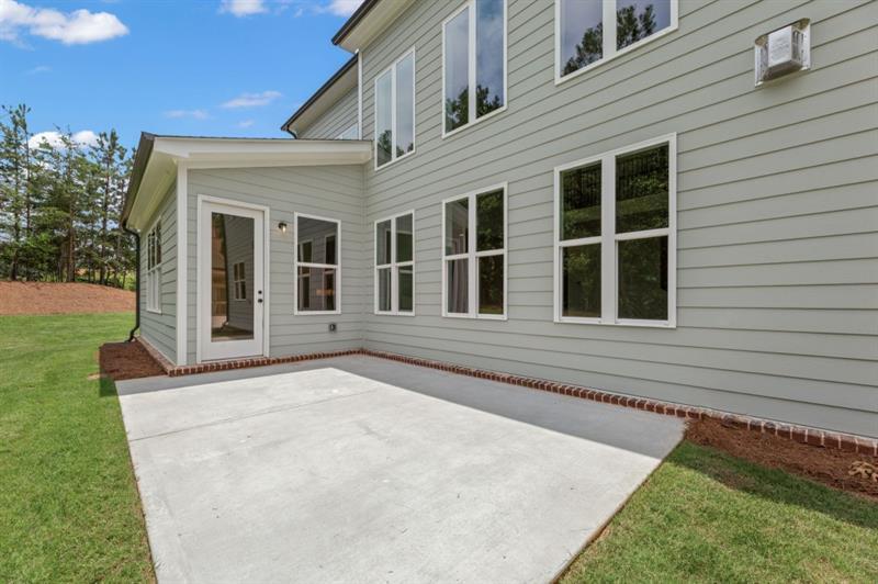 Gainesville, Georgia, 30506, United States, 4 Bedrooms Bedrooms, ,4 BathroomsBathrooms,Residential,Active,2032054