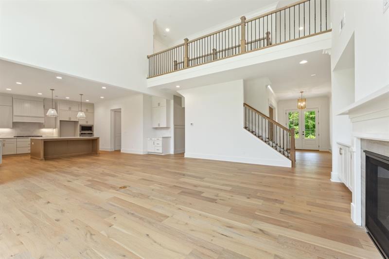 Gainesville, Georgia, 30506, United States, 4 Bedrooms Bedrooms, ,4 BathroomsBathrooms,Residential,Active,2032054