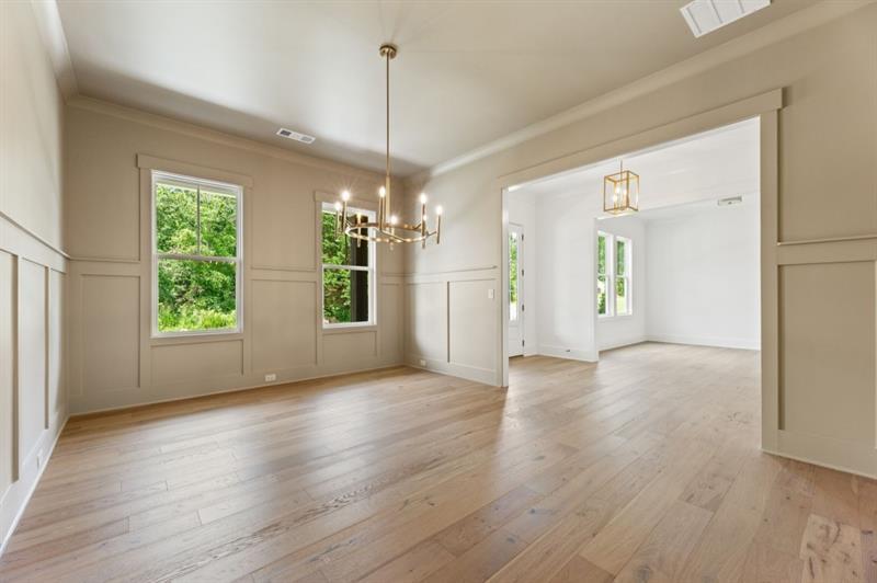 Gainesville, Georgia, 30506, United States, 4 Bedrooms Bedrooms, ,4 BathroomsBathrooms,Residential,Active,2032054