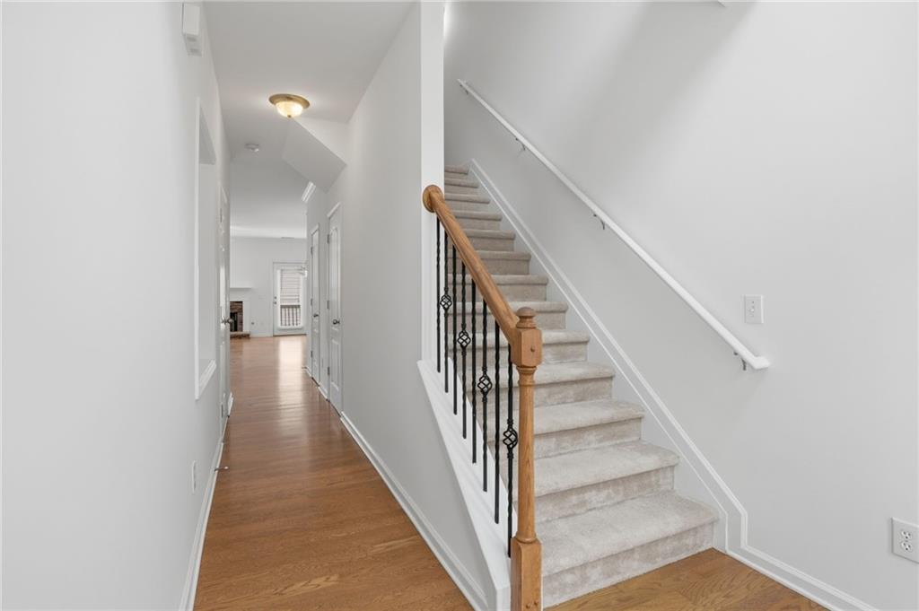 1013 Firethorne Pass