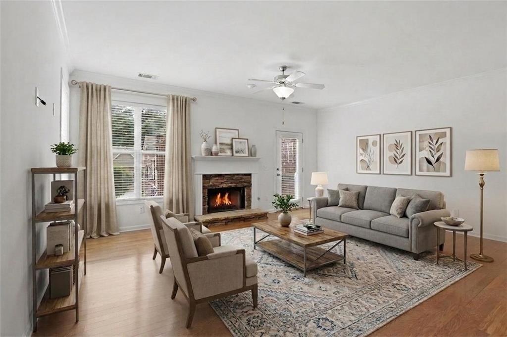 1013 Firethorne Pass