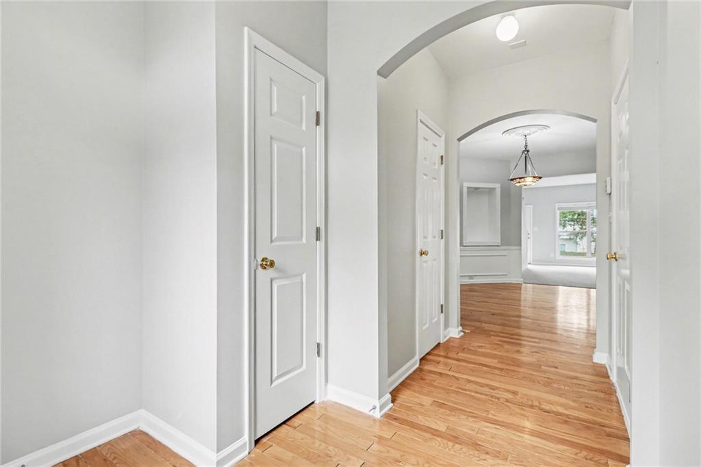 3142 Creston Park Court