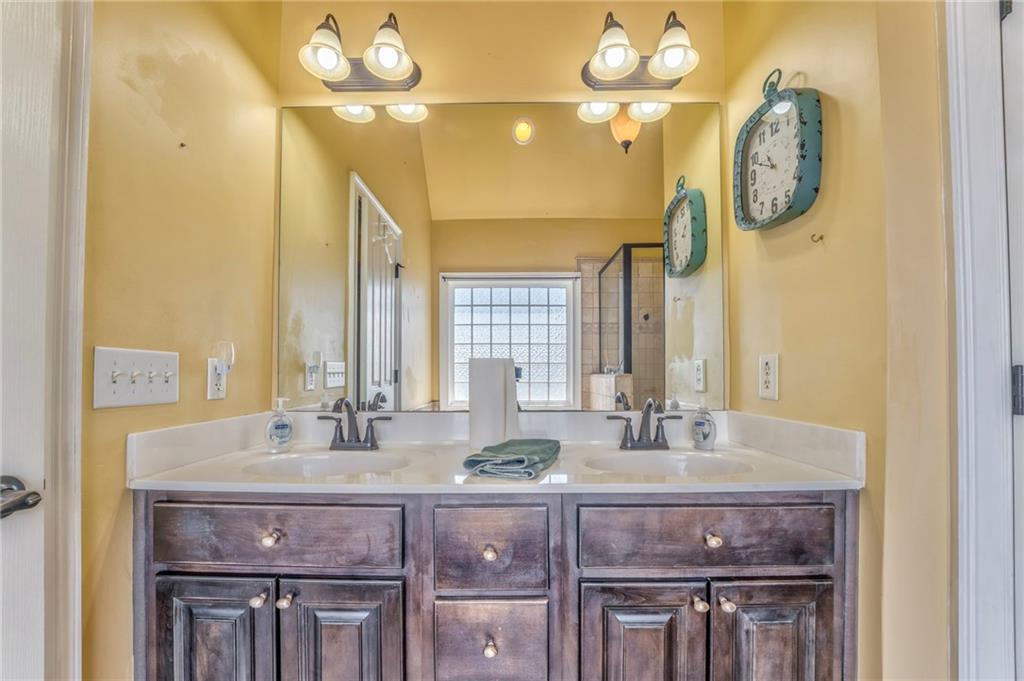 206 Wexford Drive, Calhoun, Georgia image 17