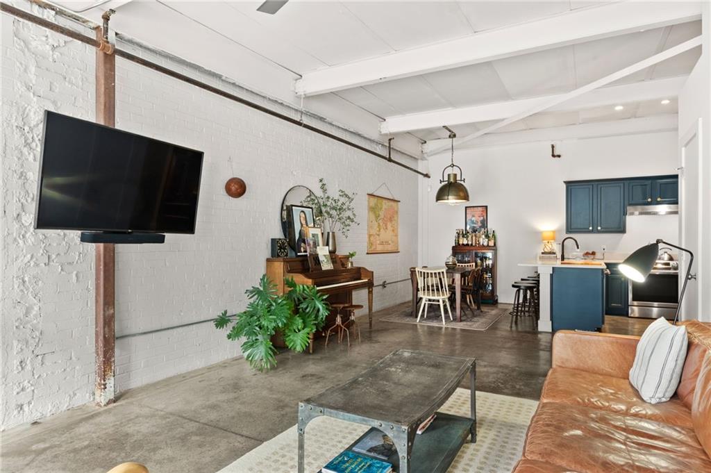 806 Marcus Street SE 27