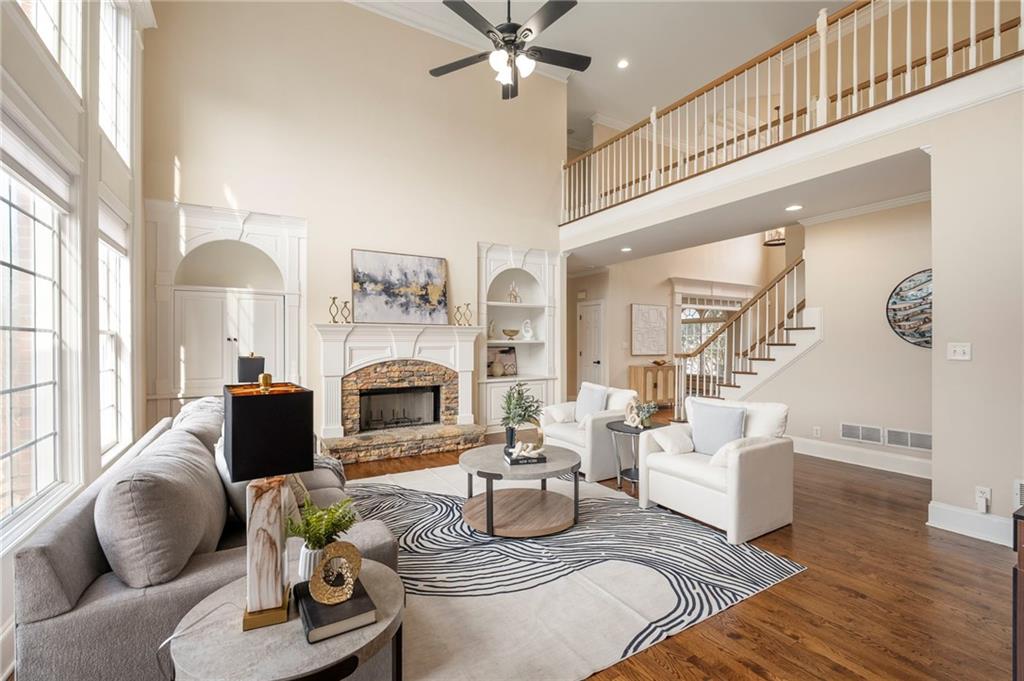 870 Longstone Landing