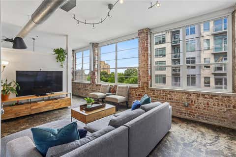 Condo For Sale - 800 Peachtree Street #8613<br/> Fulton County, Atlanta, GA 30308