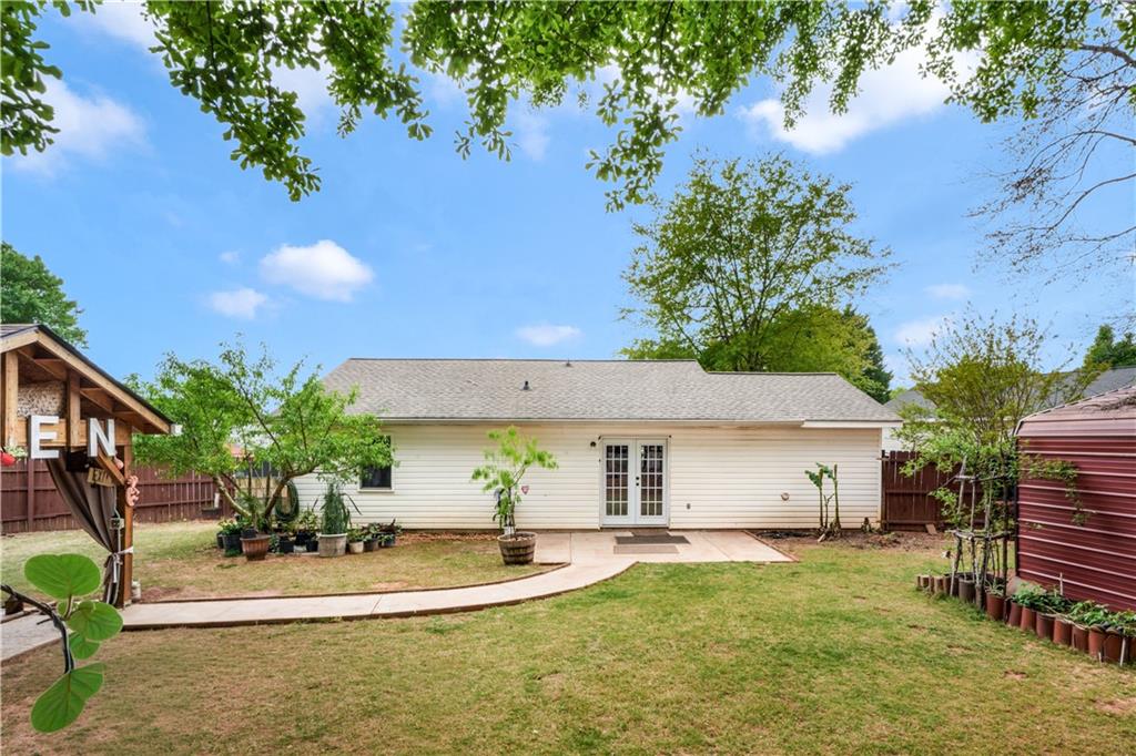 385 Buckingham Terrace