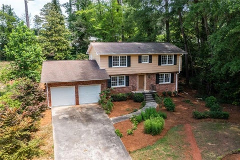 Homes For Sale - 4132 Rue Saint Germain<br/> Dekalb County, Stone Mountain, GA 30083