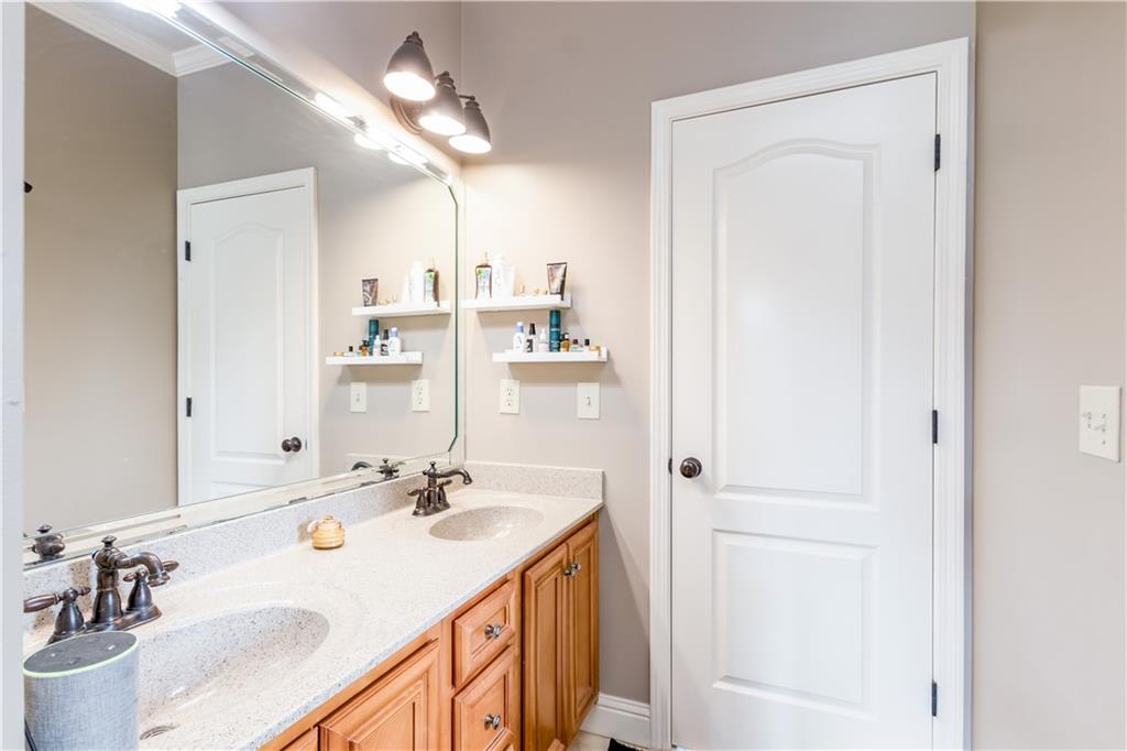4090 Cooks Farm Drive, Kennesaw, Georgia image 36