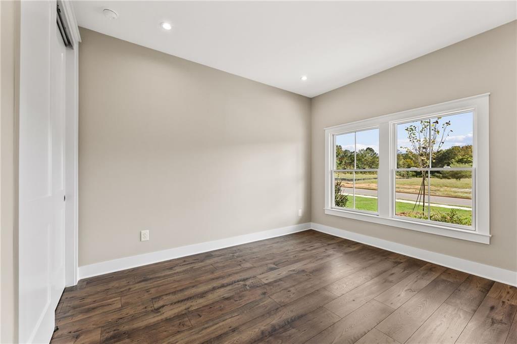3590 Manor Court Drive