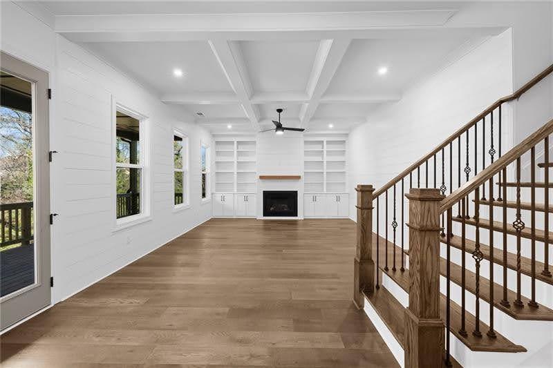 5587 Meadowstone Walk