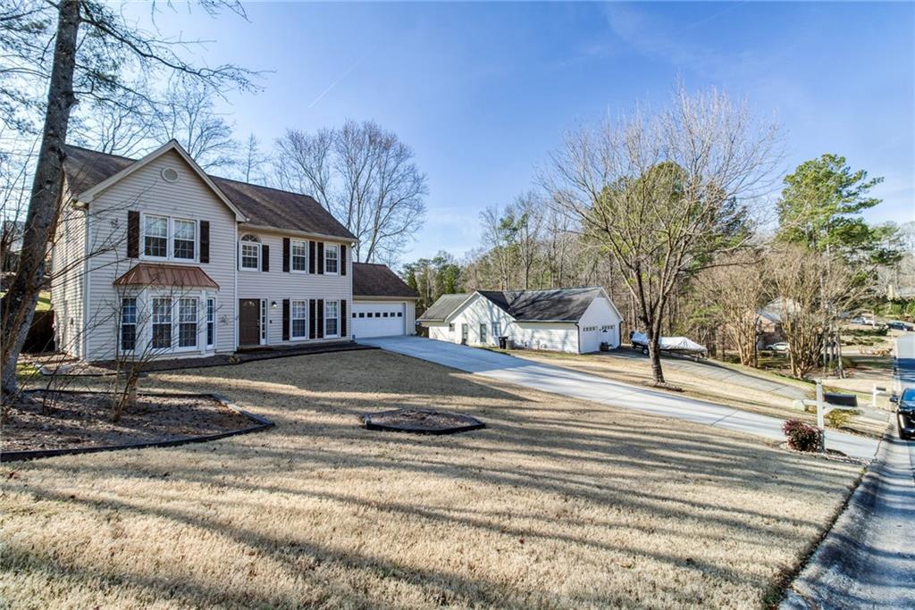 1203 Parkwood Chase NW