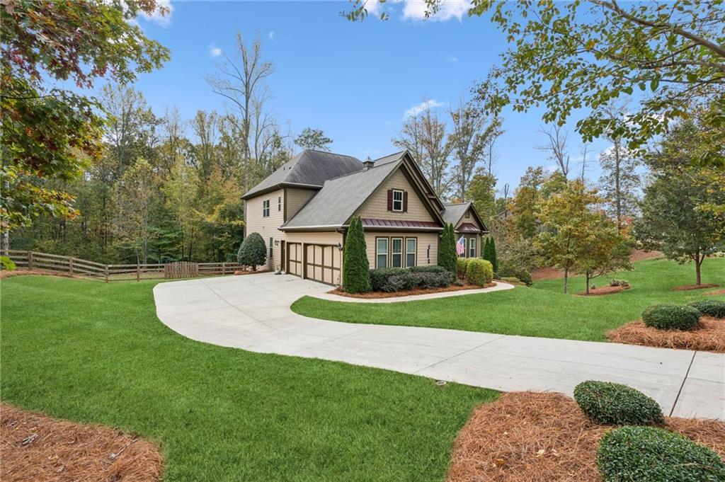 16140 Grand Litchfield Drive