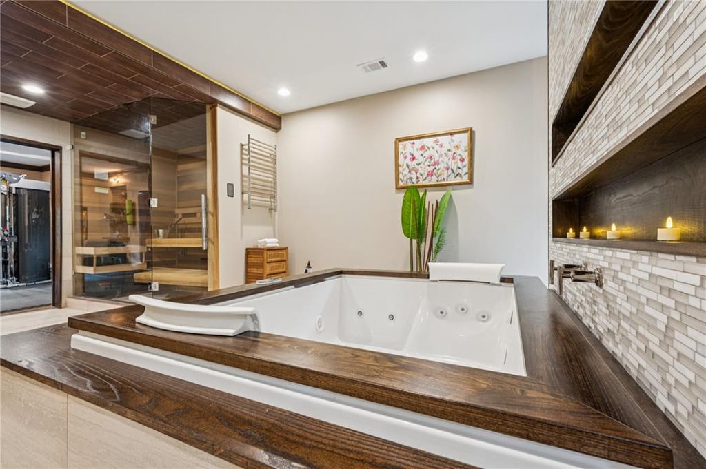 Grand Reserve - Residential