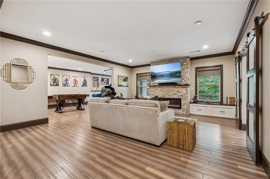 Grand Reserve - Residential