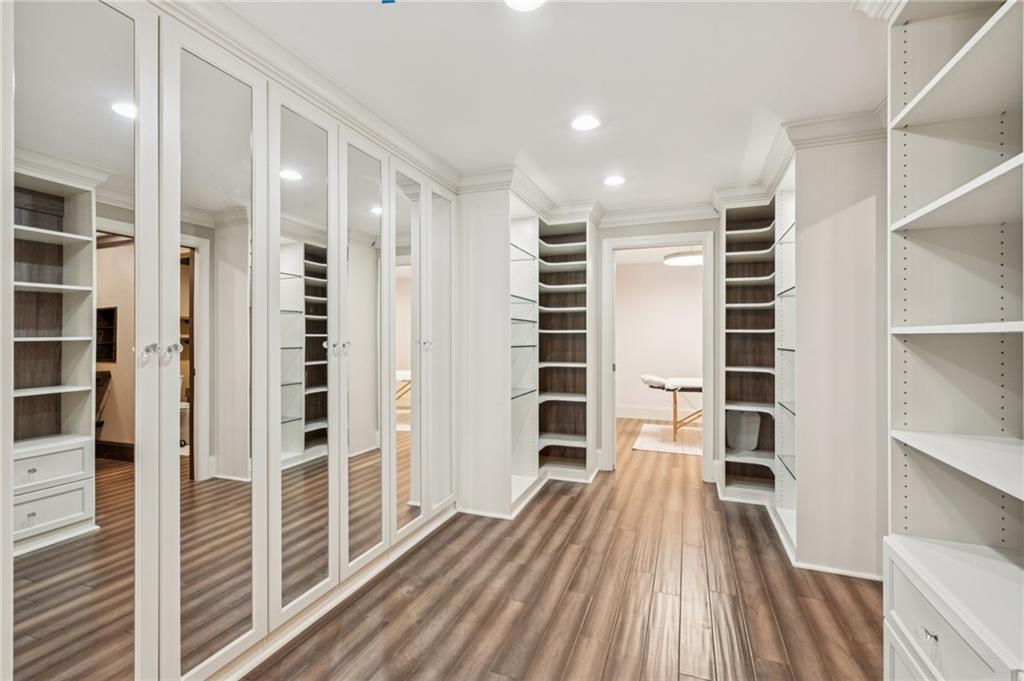 Grand Reserve - Residential