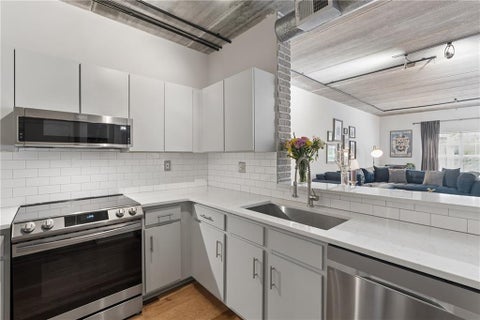 Condo For Sale - 800 Peachtree Street #1110<br/> Fulton County, Atlanta, GA 30308
