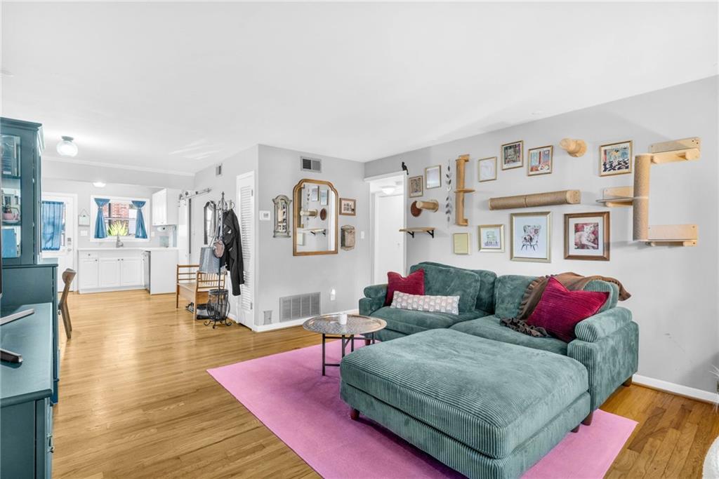 4282 Roswell Road NE F3