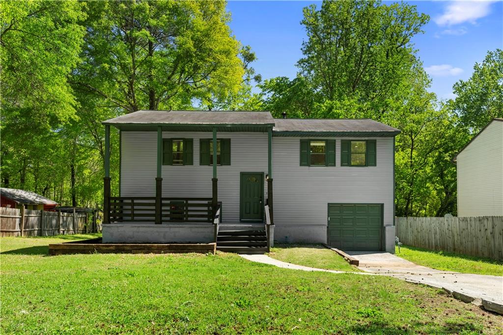 6703 Cameron Road, Morrow, Georgia image 1