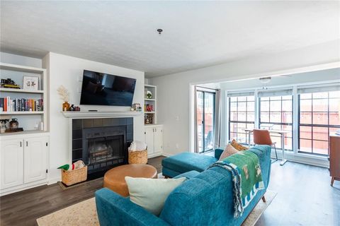 4552 Vinings Central Trace SE 63 Atlanta GA 30339