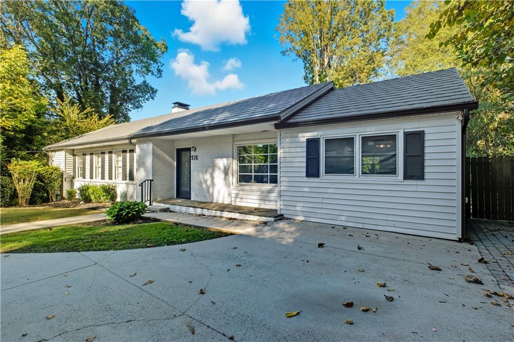 531 Crestview Terrace