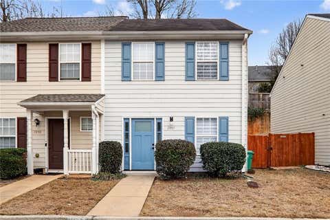 Townhouse For Sale - 1957 Shawn Wayne Circle<br/> Dekalb County, Atlanta, GA 30316