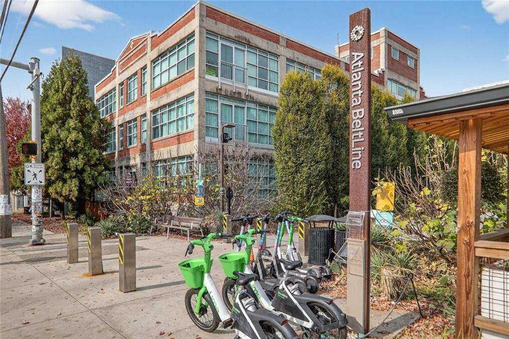 890 Memorial Drive SE 108