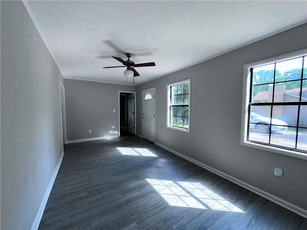 4464 Cary Drive, Snellville, Georgia image 16