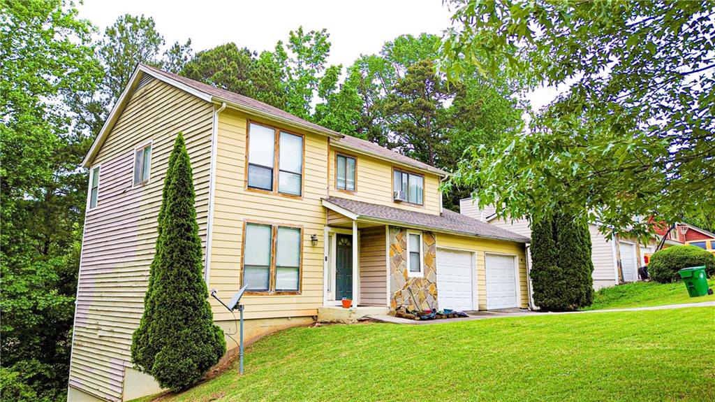 1012 Chapman Circle, Stone Mountain, Georgia image 2