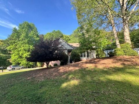 Photo of 3616 Broken Arrow Drive, Woodstock, GA 30189 (MLS # 7764386)