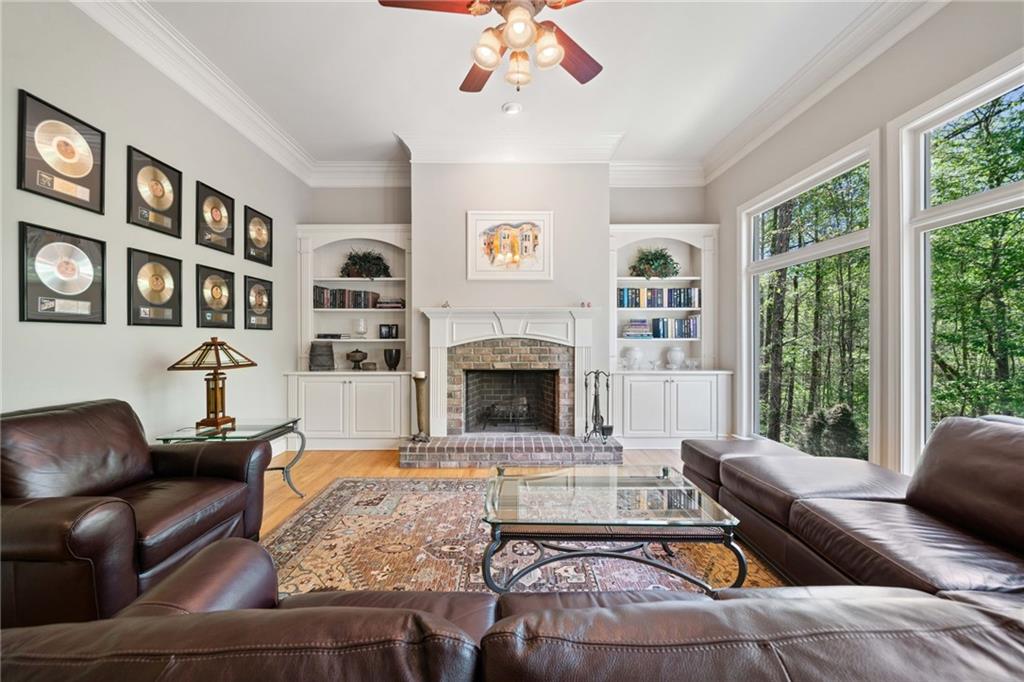 325 Taylor Glen Drive, Milton, Georgia image 4