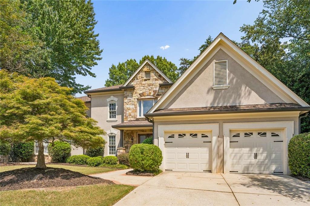 715 Clubside Drive