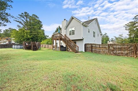 A home in Powder Springs