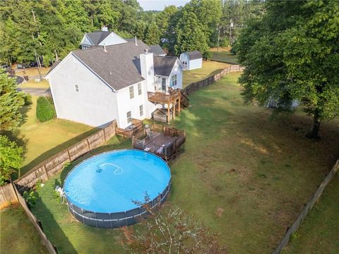 A home in Powder Springs