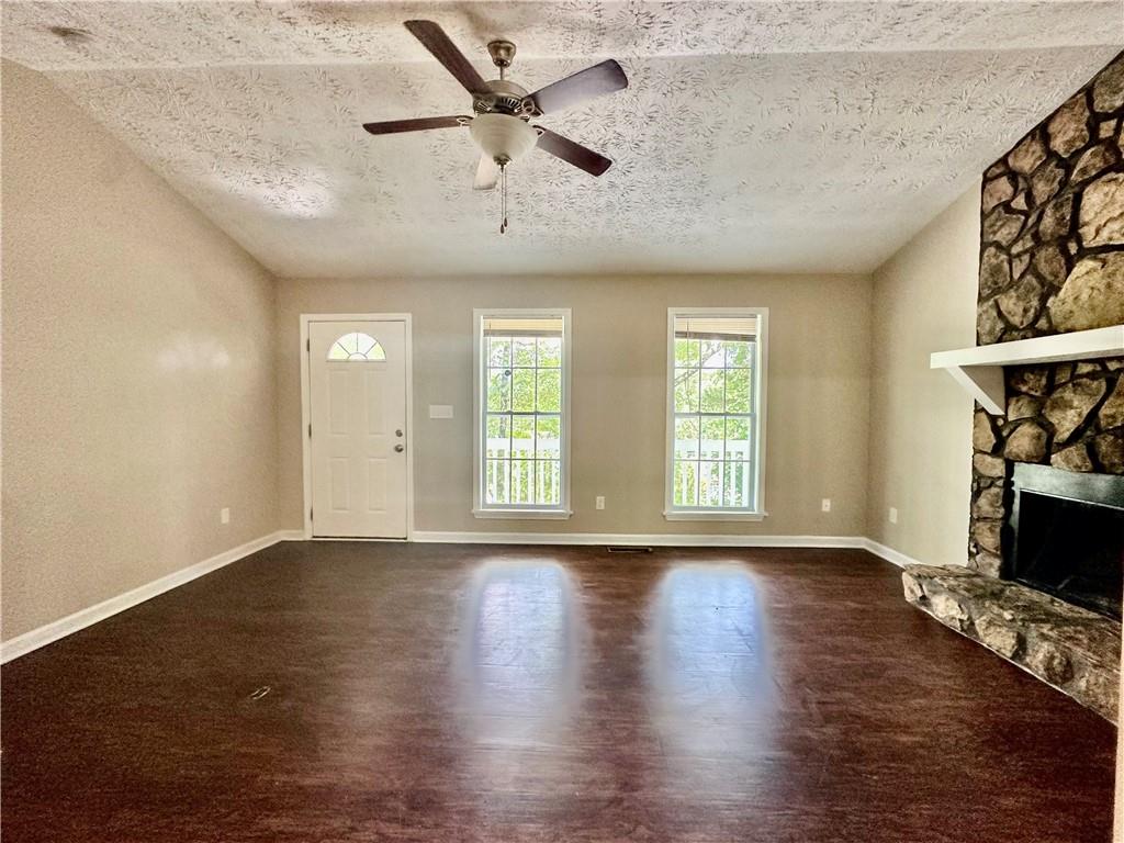 186 Grapevine Drive, Douglasville, Georgia image 3