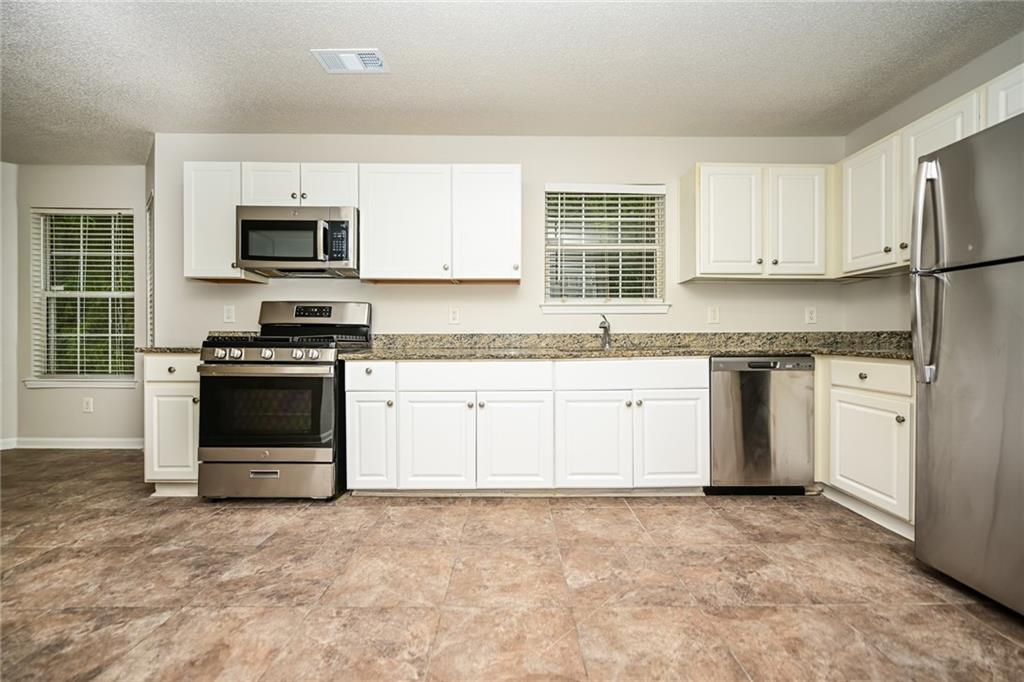 4530 Talon Way, Douglasville, Georgia image 25
