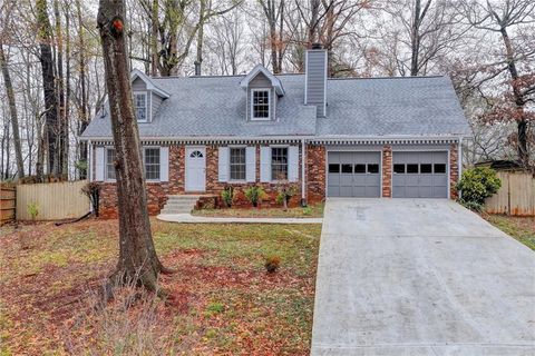 493 Tracy Court Lawrenceville GA 30046