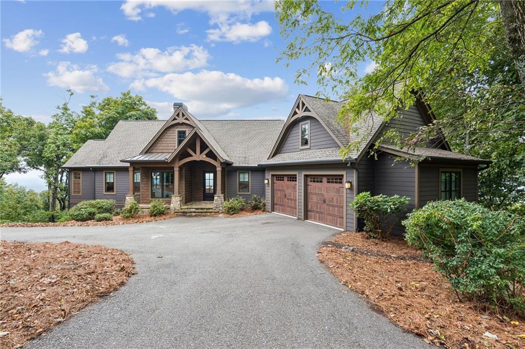 1455 Ridgeview Drive