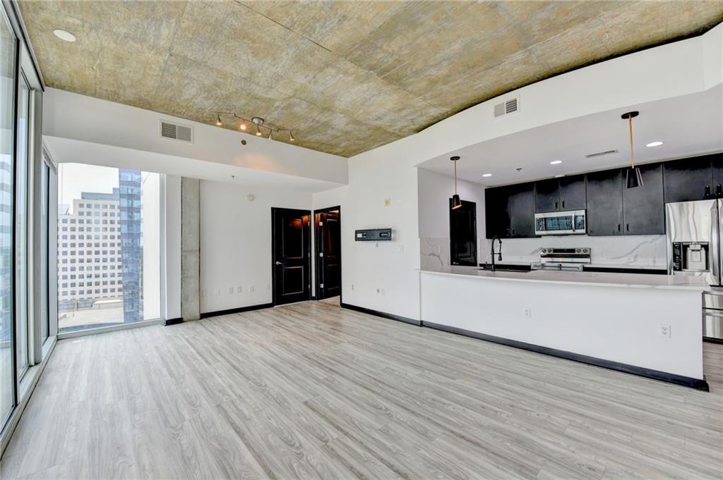 3324 Peachtree Road NE 1419