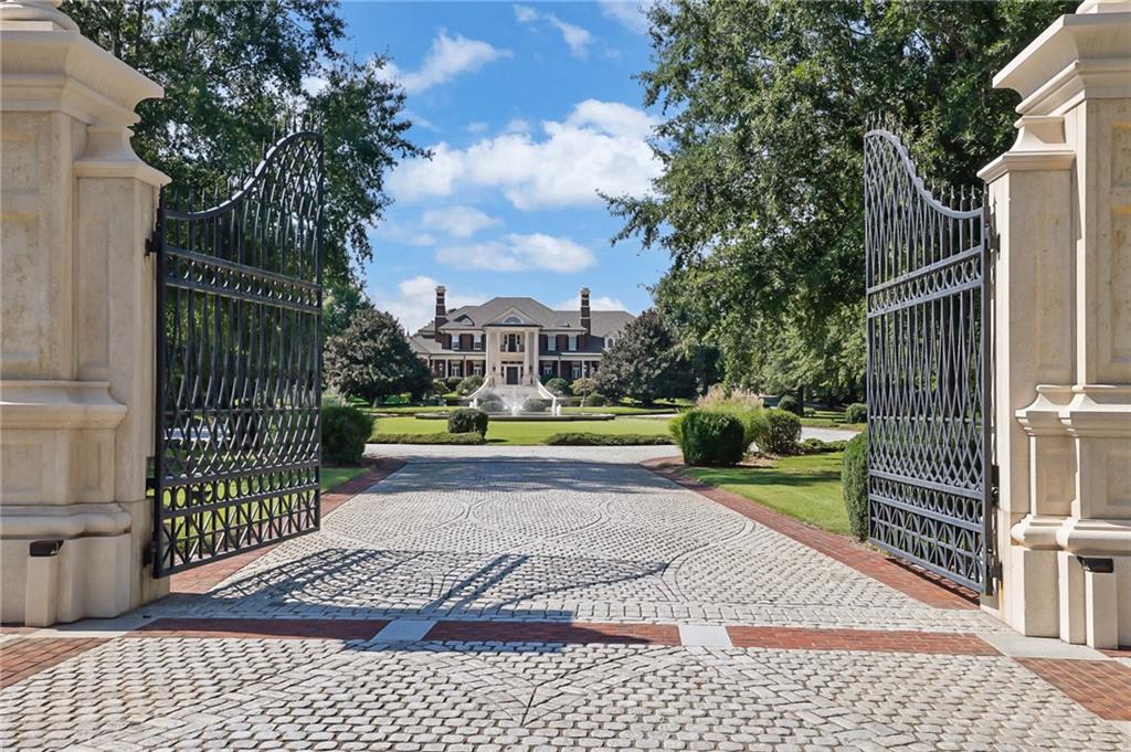 5200 Moore Road