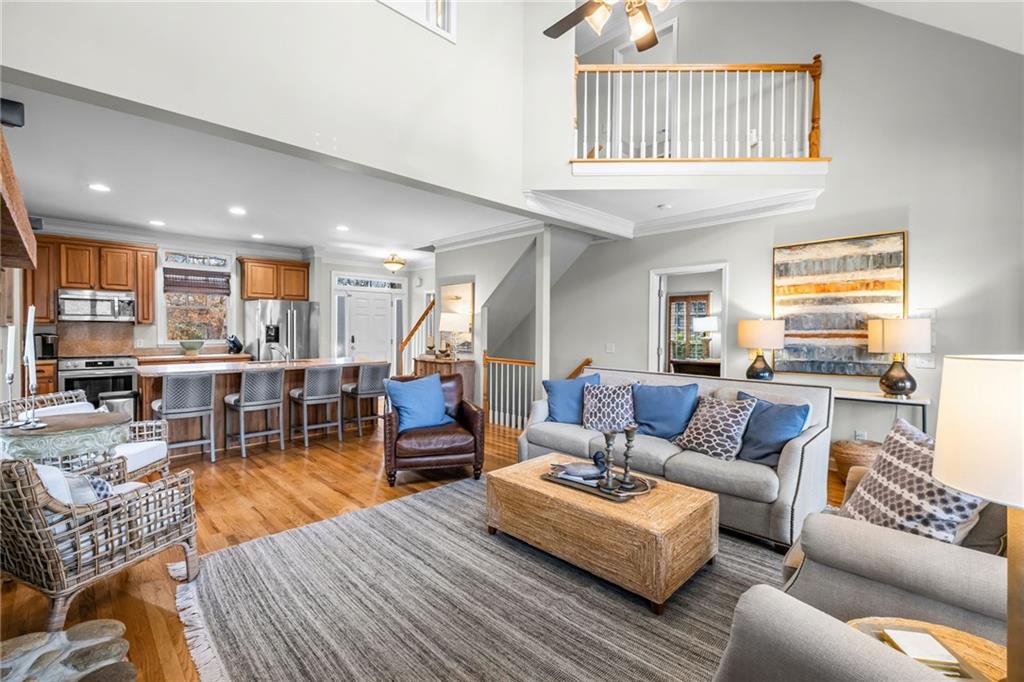 137 Chestnut Knoll Court